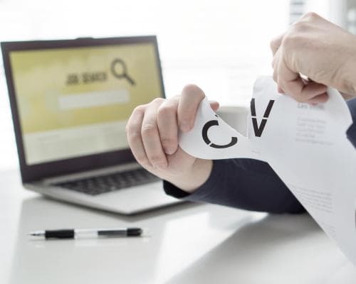 Stop Falling for AI Job Scams: Protect Your Hope and Your Wallet